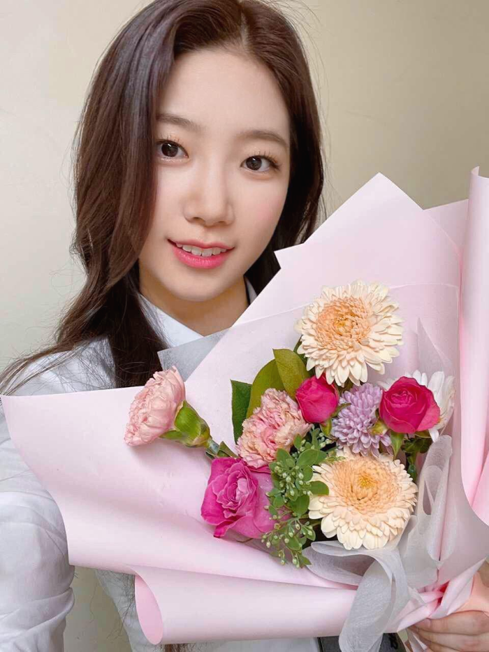 LE SSERAFIM(르세라핌) 카즈하