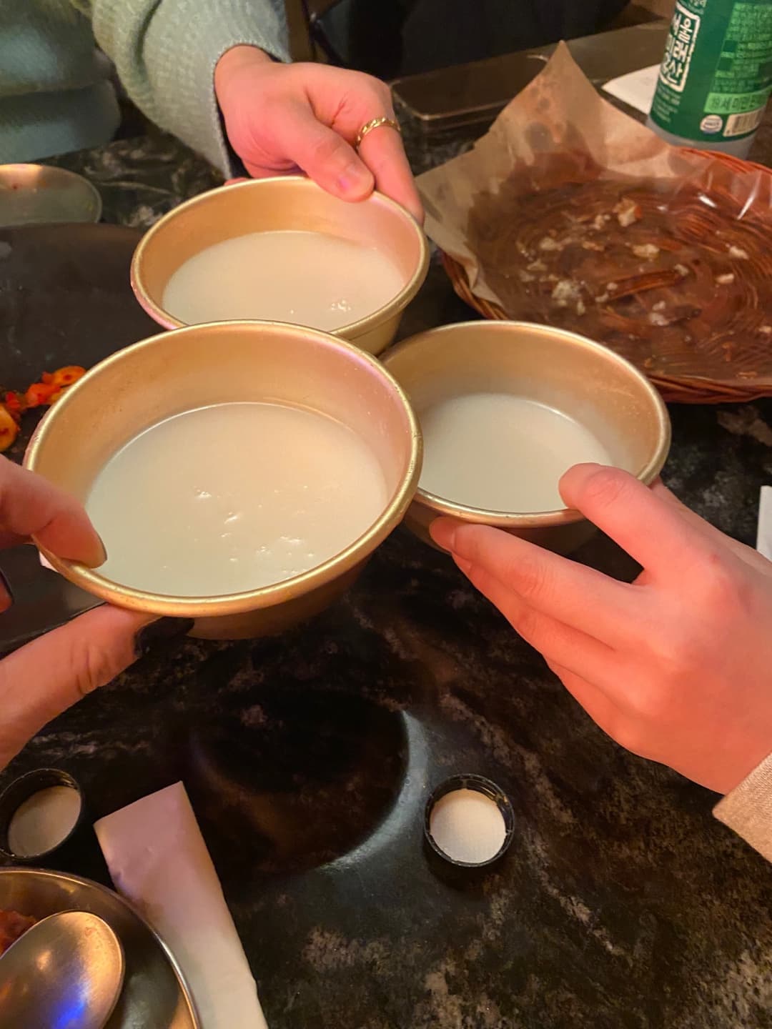 무월 수원행궁점에서 짠~