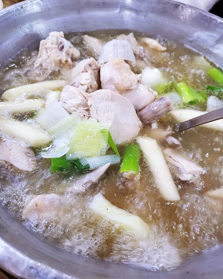 알토란 김명열 대박집 대표 닭한마리 특허 받은 육수로 한국을 넘어 일본까지 강타 맛있는 닭한마리집 종로 동대문 맛집 위치 메뉴 가격 정보