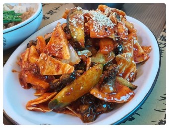 우렁이강된장쌈밥