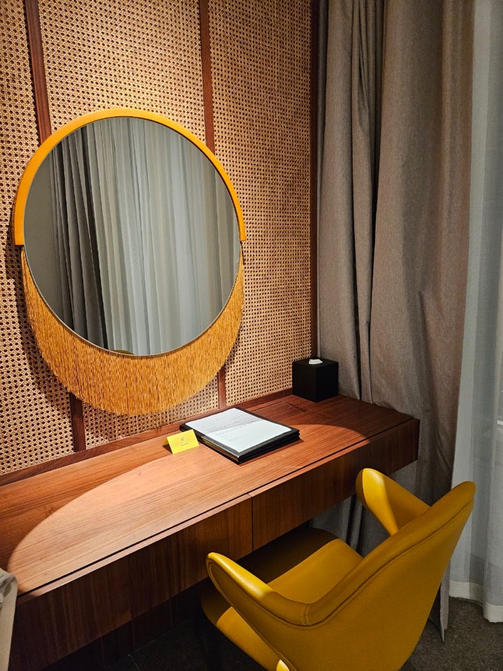 하노이-롯데호텔-L7-웨스트-레이크-슈페리어