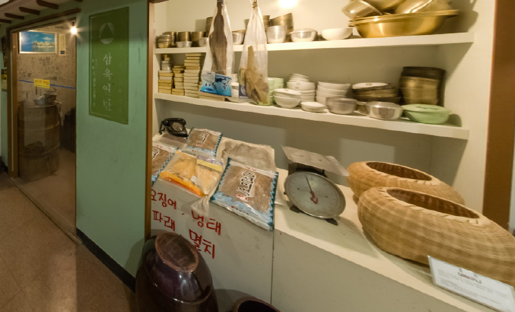 해금강 테마박물관