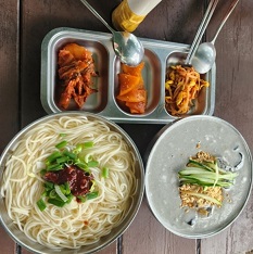 콩국수-멸치국물국수