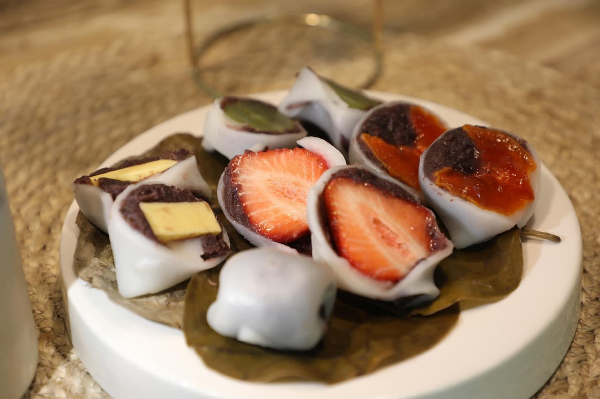 떡의 전분 구조와 혈당지수(GI) 변화: 전통 탄수화물의 재해석