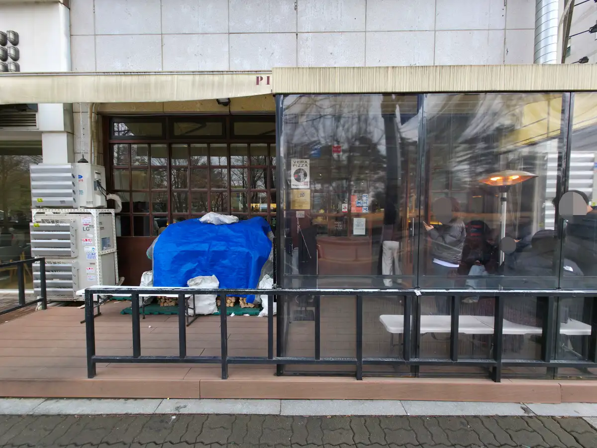 포폴로피자 매장 외부 전경