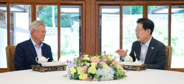 이 대통령 문재인 오찬: 청와대 상춘재 회동 메뉴 의미와 정치적 파장 총정리