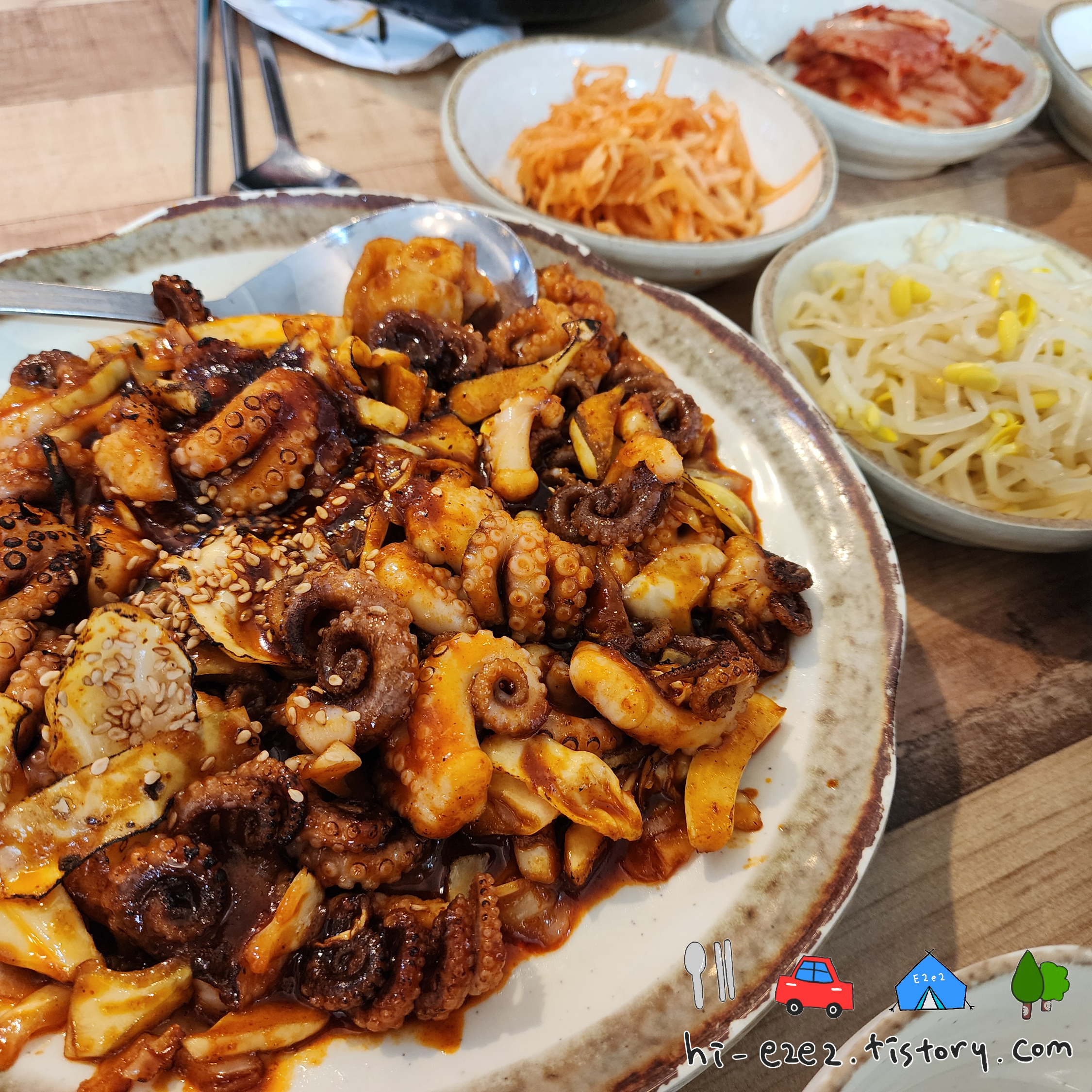 충남 예산 쭈꾸미덮밥 전체 구성