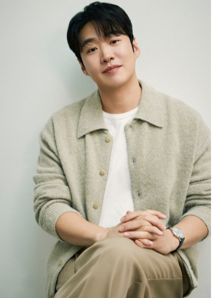 안재홍 마스크걸