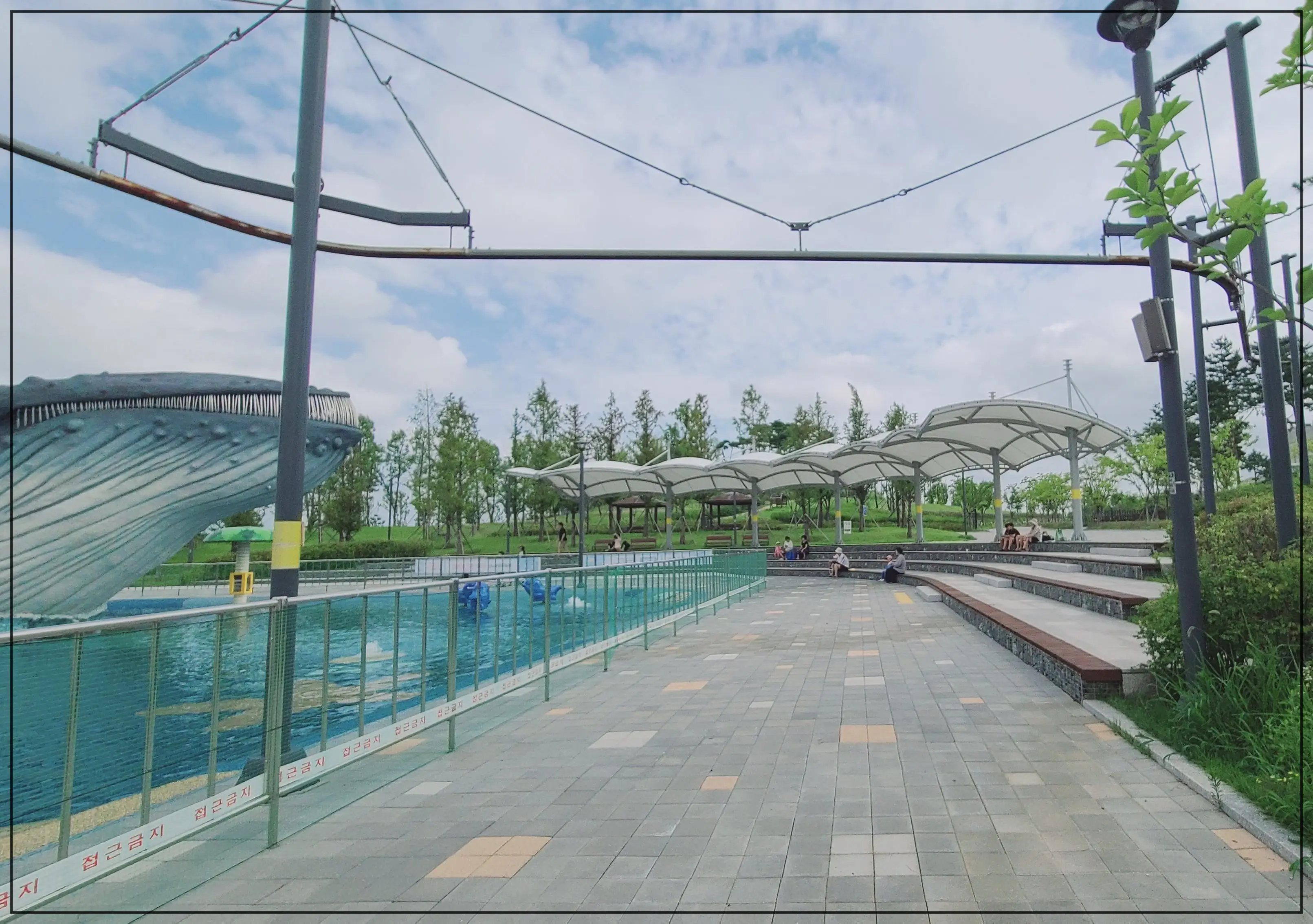 청주생명누리공원-물놀이터-천막