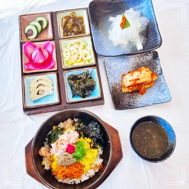 백반기행 붉은대게 문희경 편 대게 게짜박이 게살 돌솥 비빔밥 비빔만두 누룽지밥 솥밥 울진 맛집 소개