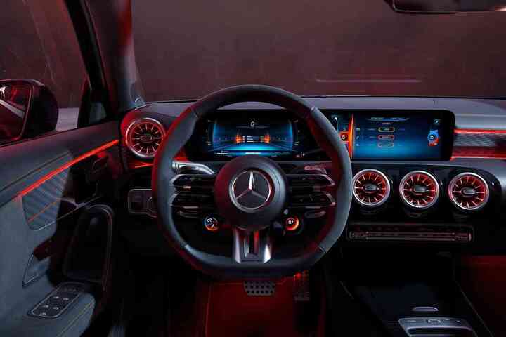 벤츠 A클래스 페이스리프트 가격 성능 디자인 AMG 모델 공개