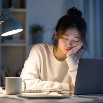 늦게 자는 생활과 피로 영향 정리1
