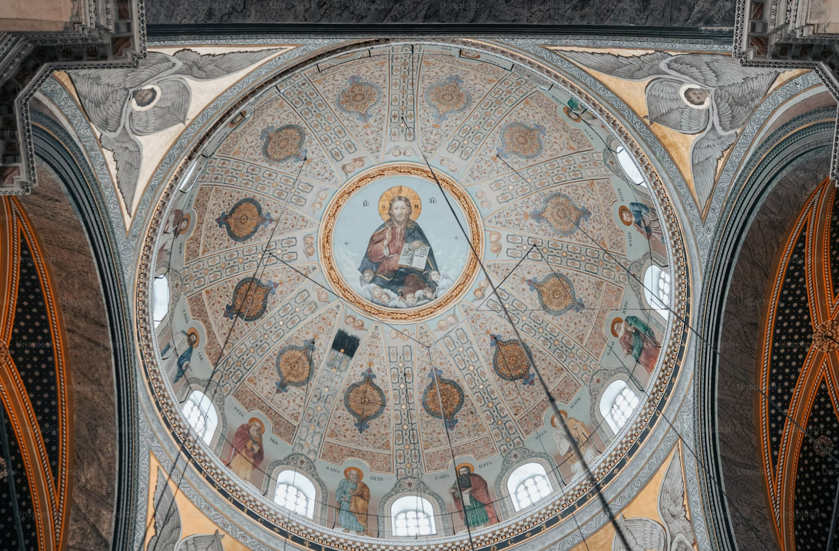 빛과 금의 예술, 비잔틴 미술의 탄생과 전개