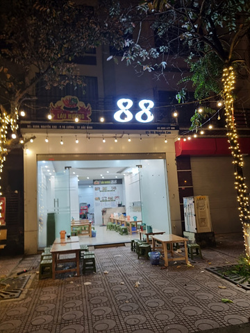 라우넝88-야외테이블