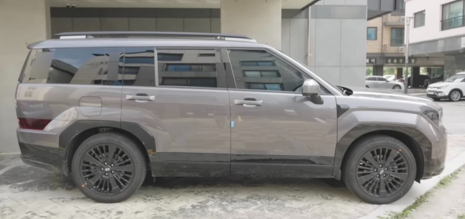 현대자동차 싼타페 풀체인지