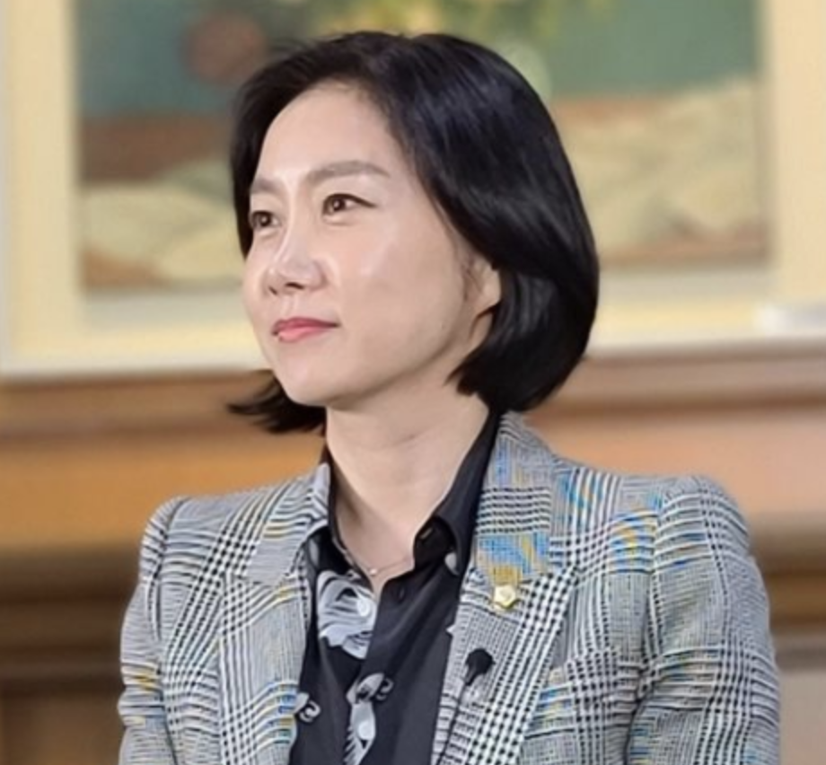 허은아7