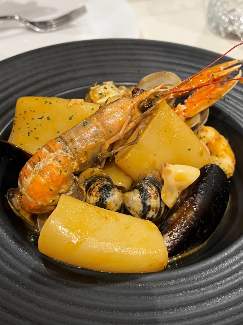 새우-조개-홍합이-있는-파스타