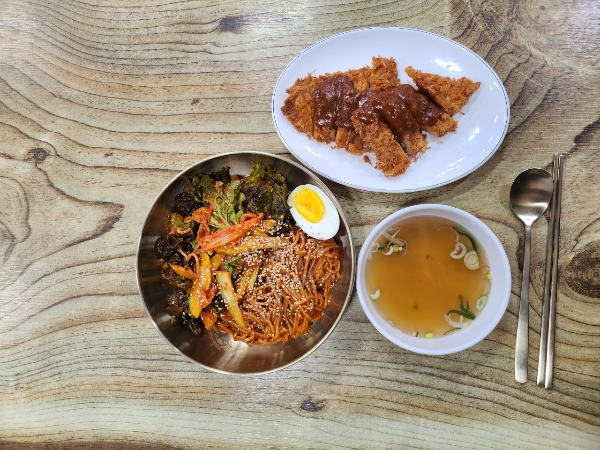 서리태콩국수 감자옹심이 홍두깨본칼국수 여름별미 비빔국수