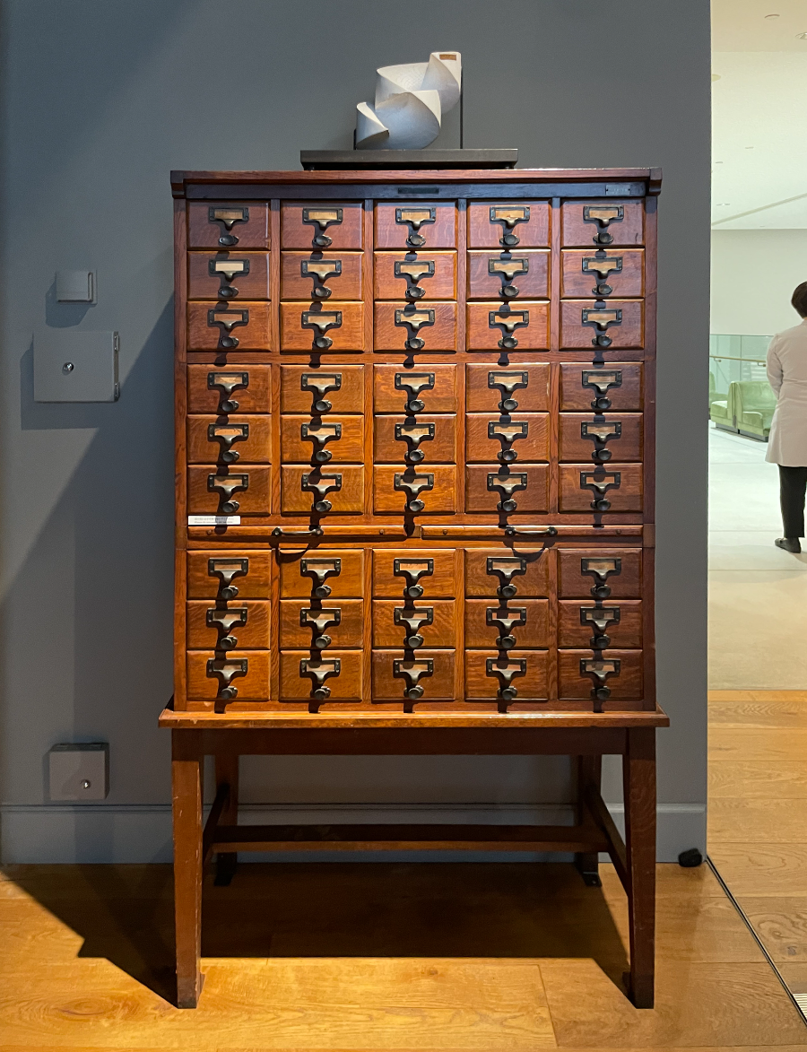 도쿄역 킷테 마루노우치 타워 실내 우체국장실, 전시실