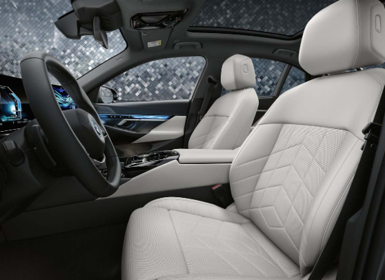 2025 BMW 5시리즈: 풀체인지 모델 정보, 가격, 연비, 그리고 경쟁 차종 비교분석