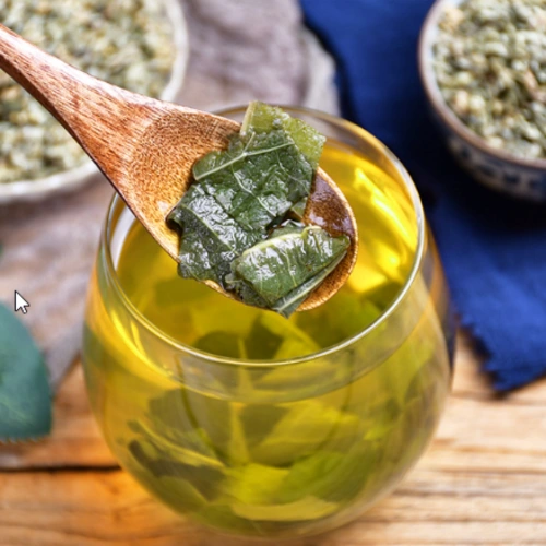 우려내는 연잎차