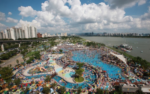 한강_야외수영장