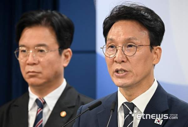 정부 긴급조정권: 삼성전자 총파업 초읽기 진공 상태, 21년 만의 '긴급조정권' 최후통첩 배경과 노사 성과급 쟁점 및 경제적 파장 총정리