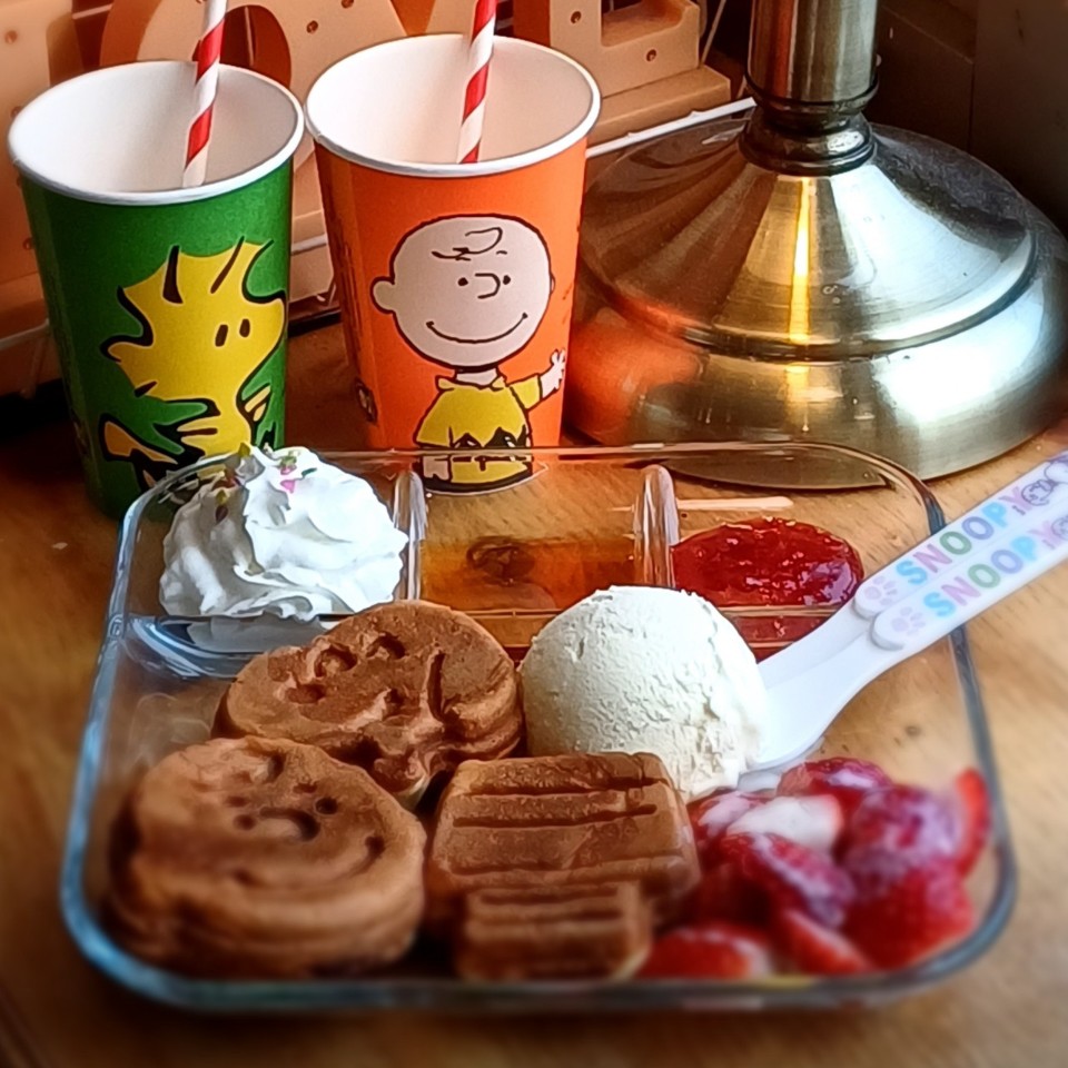 스위트앤드 대구 디저트 카페, 짬뽕 딸기빙수와 스누피 팬케이크 궁금하다면