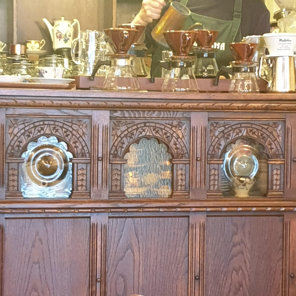 망원 카페 커피 하우스 마이샤: 부드러운 강배전 커피를 즐길 수 있는 곳_칼리타