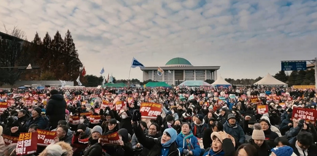 영화 란12.3 쿠키영상 관람후기 - 시네마틱 다큐