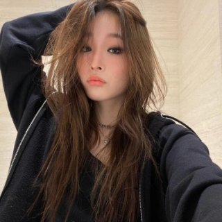 올데이 프로젝트 애니 프로필