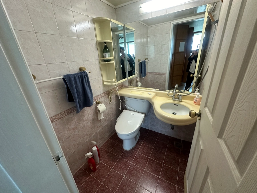 수원-아파트-수리전-화장실