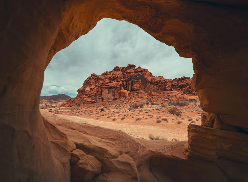 어드벤처 여행 추천: 극지 탐험, 고산 트레킹, 동굴 탐험