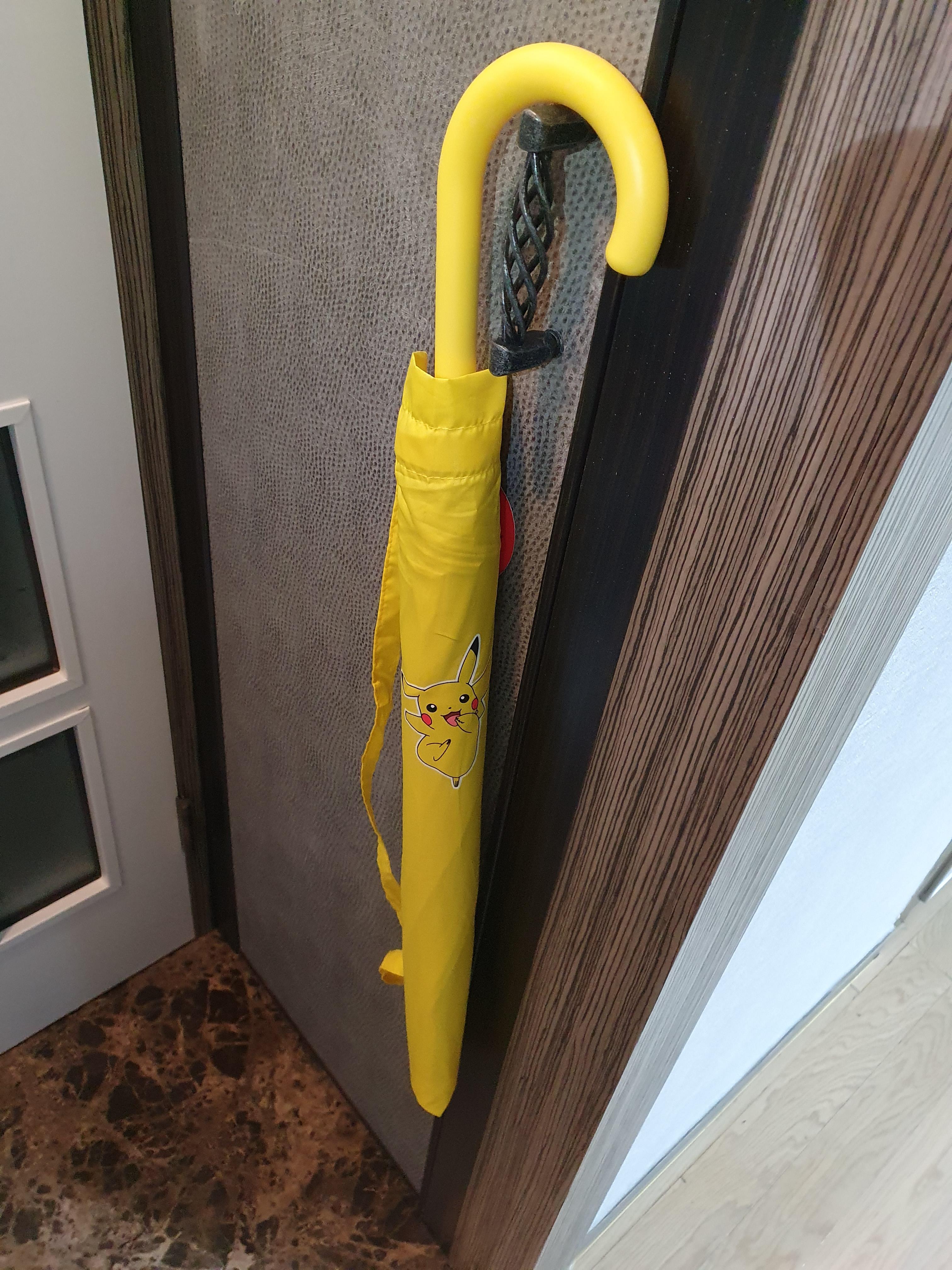 던킨에서 팔았던 피카츄 우산