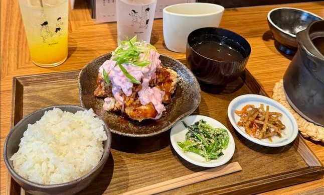 도쿄 시치가야 솥밥 맛집 Kotora, 밥소믈리에 셰프의 밥은 뭐가 다를까?