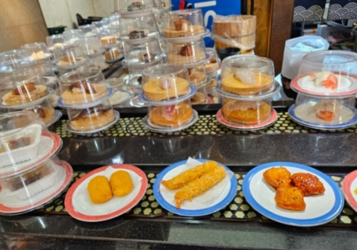 회전초밥 레일