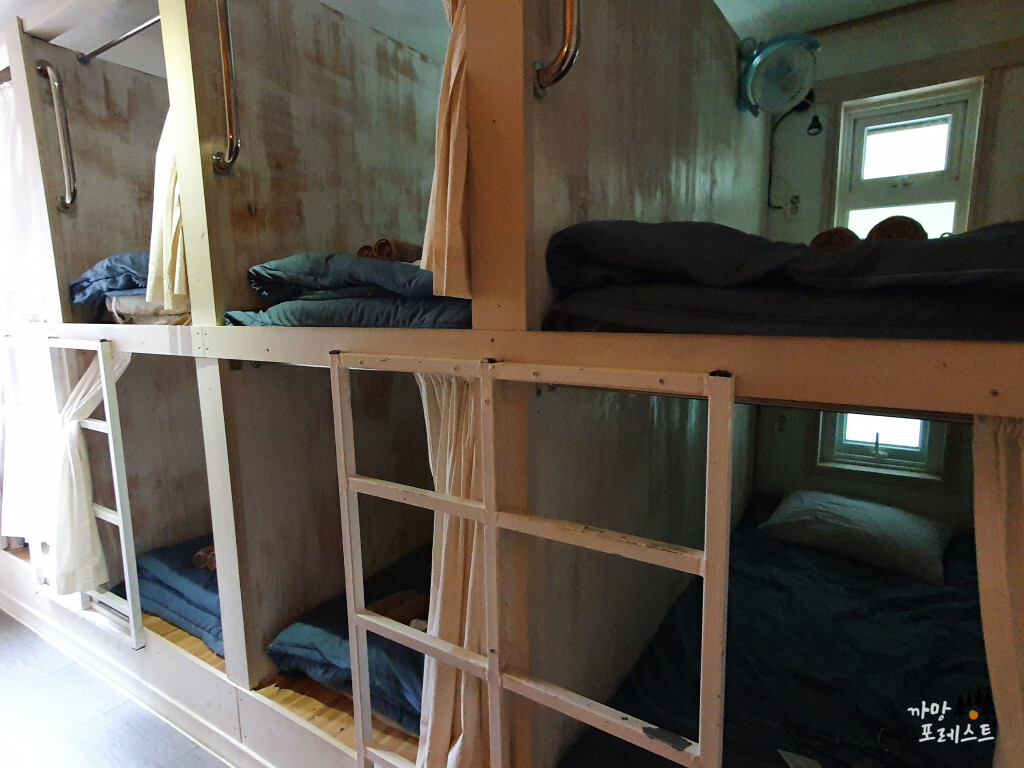 제주역 게스트하우스 6인실