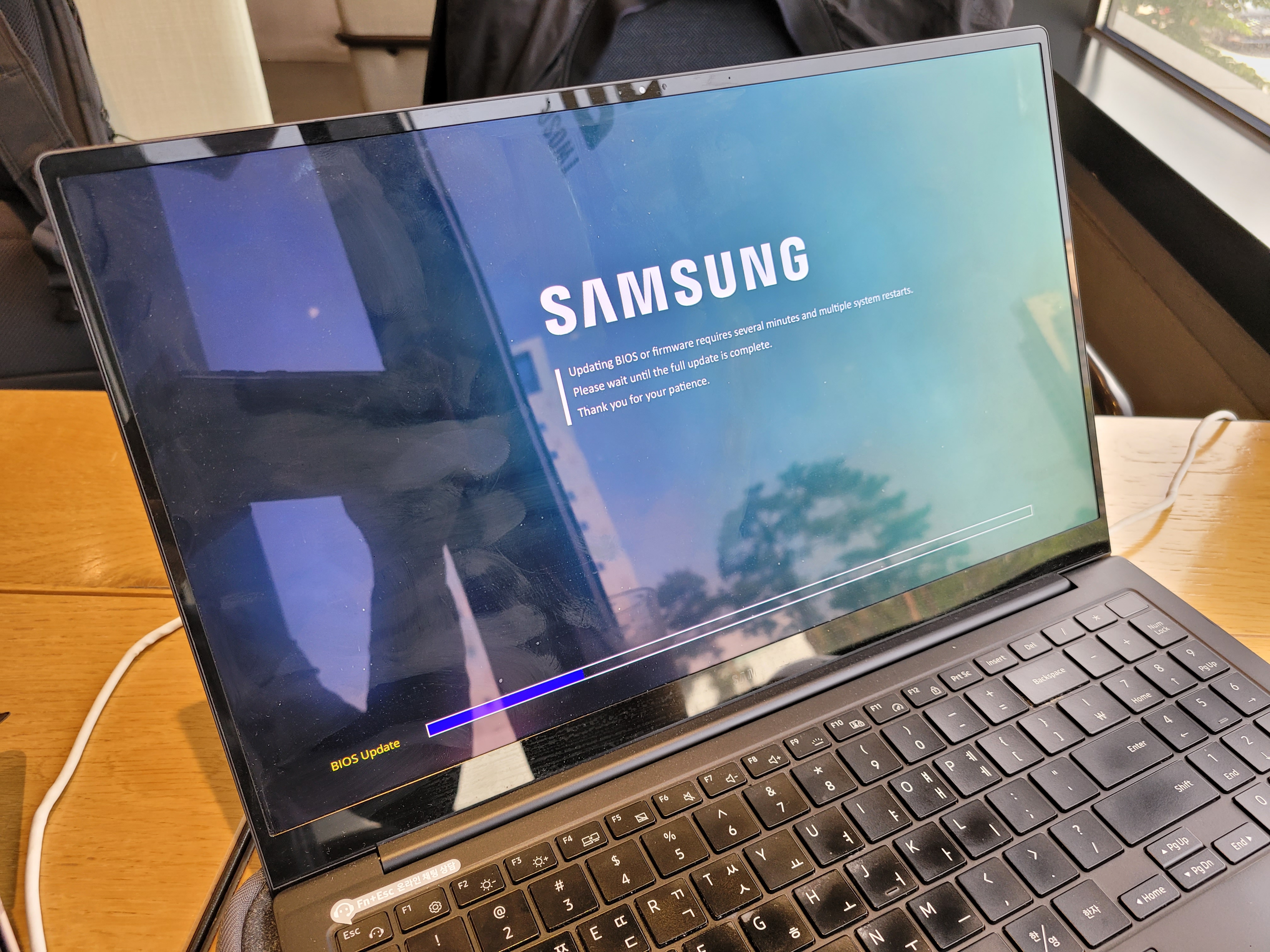 삼성 갤럭시북2 프로