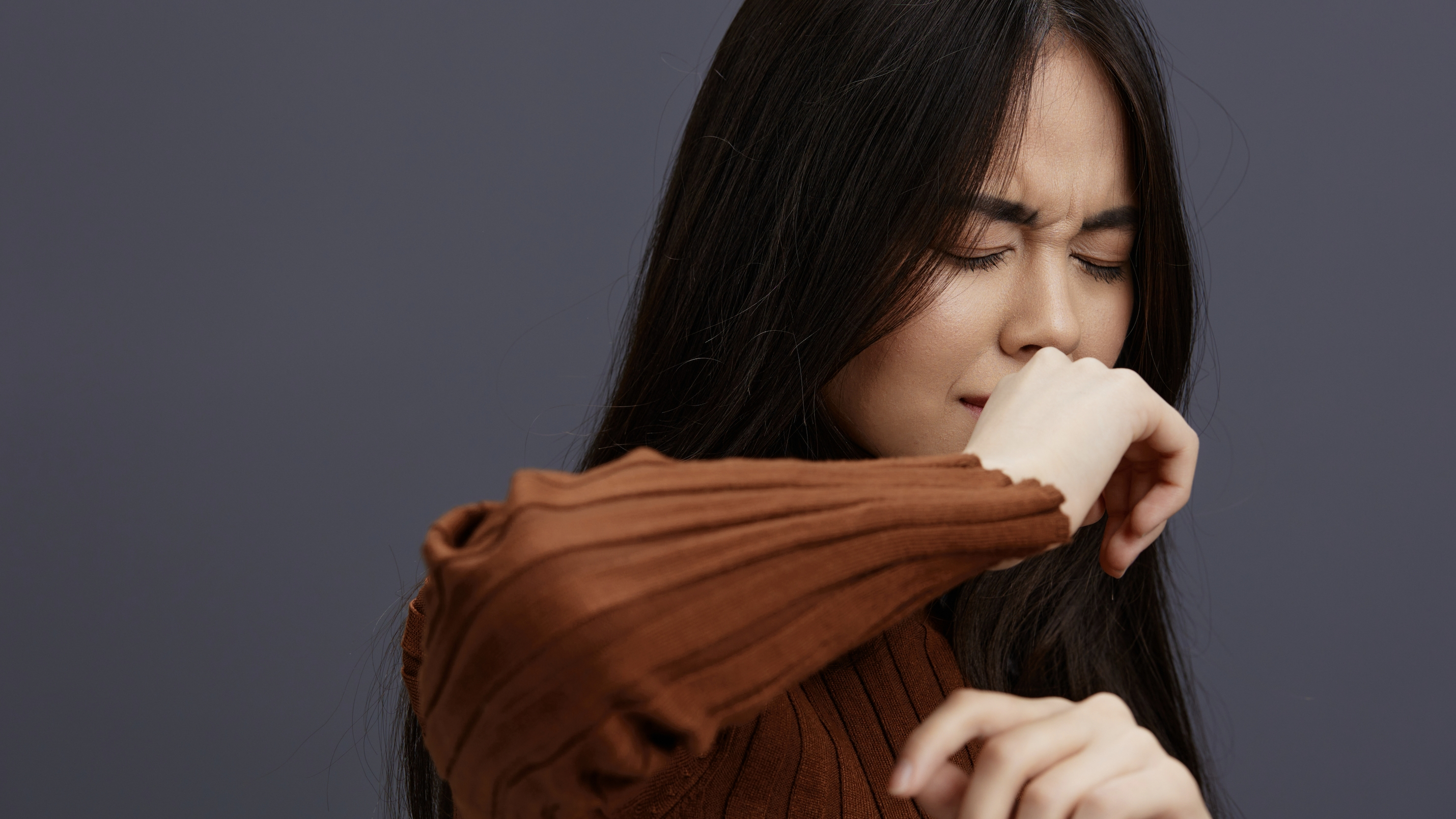 목에 이물감 느껴지원 원인: 인후염