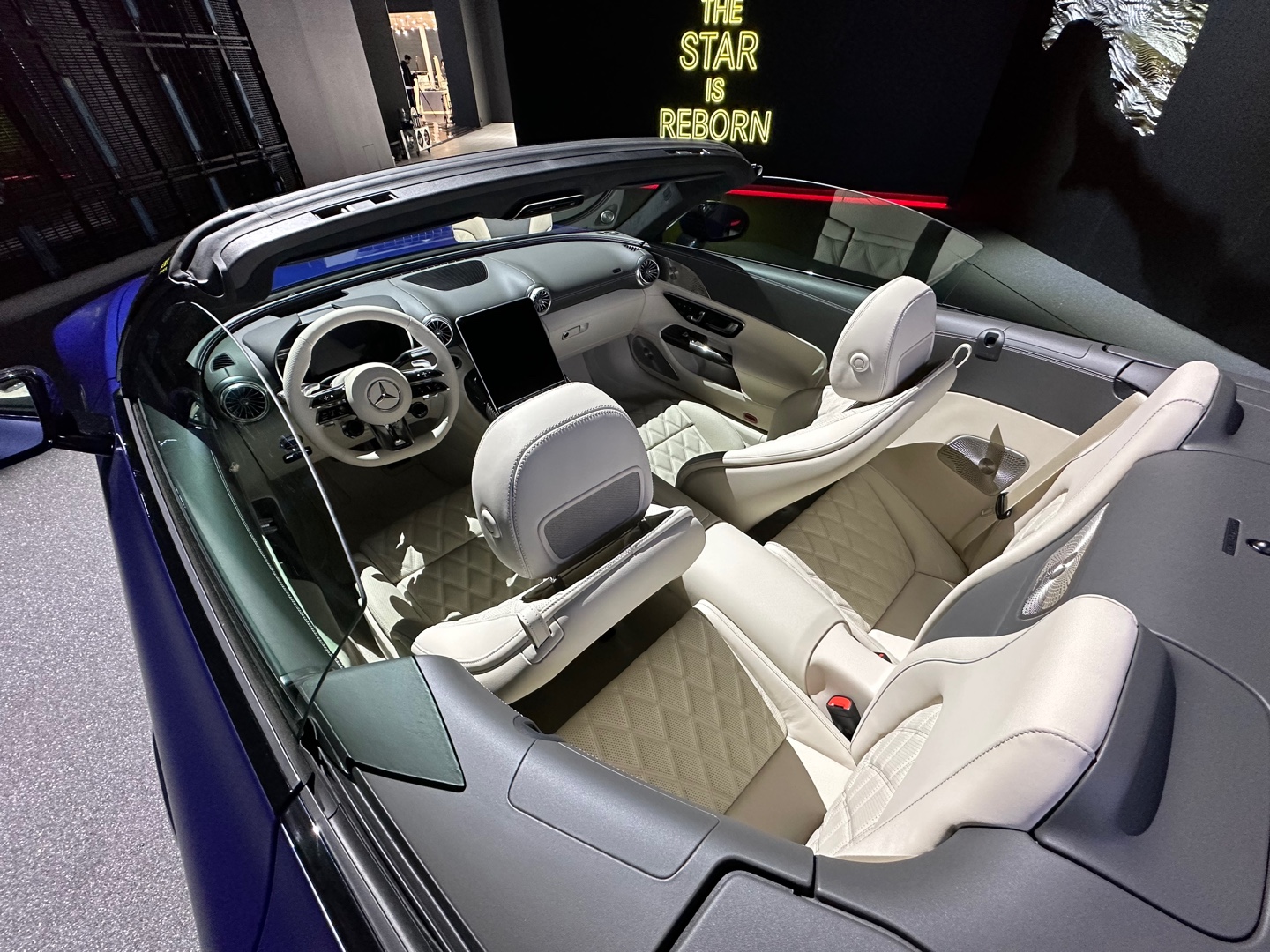 메르세데스-벤츠 &#39;더 뉴 메르세데스-AMG SL 63 4MATIC+&#39;