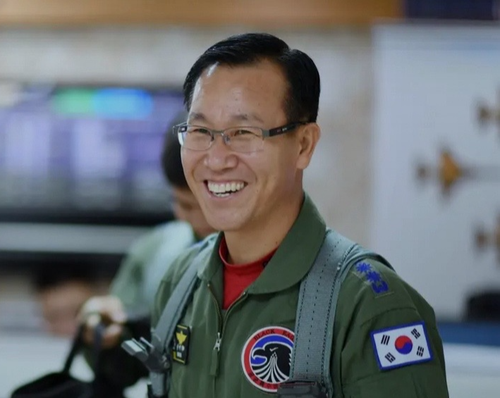 손석락 중장 장군 프로필