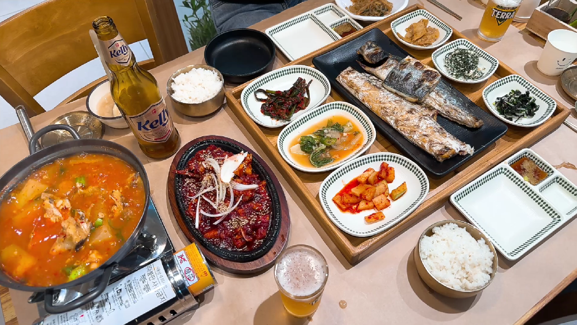 부산중앙동맛집 화덕을만난고등어 줄 서서 먹는 특별한 점심