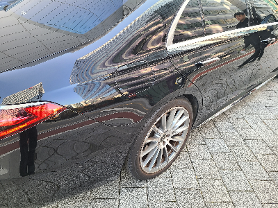 벤츠S 500 4MATIC 후면부