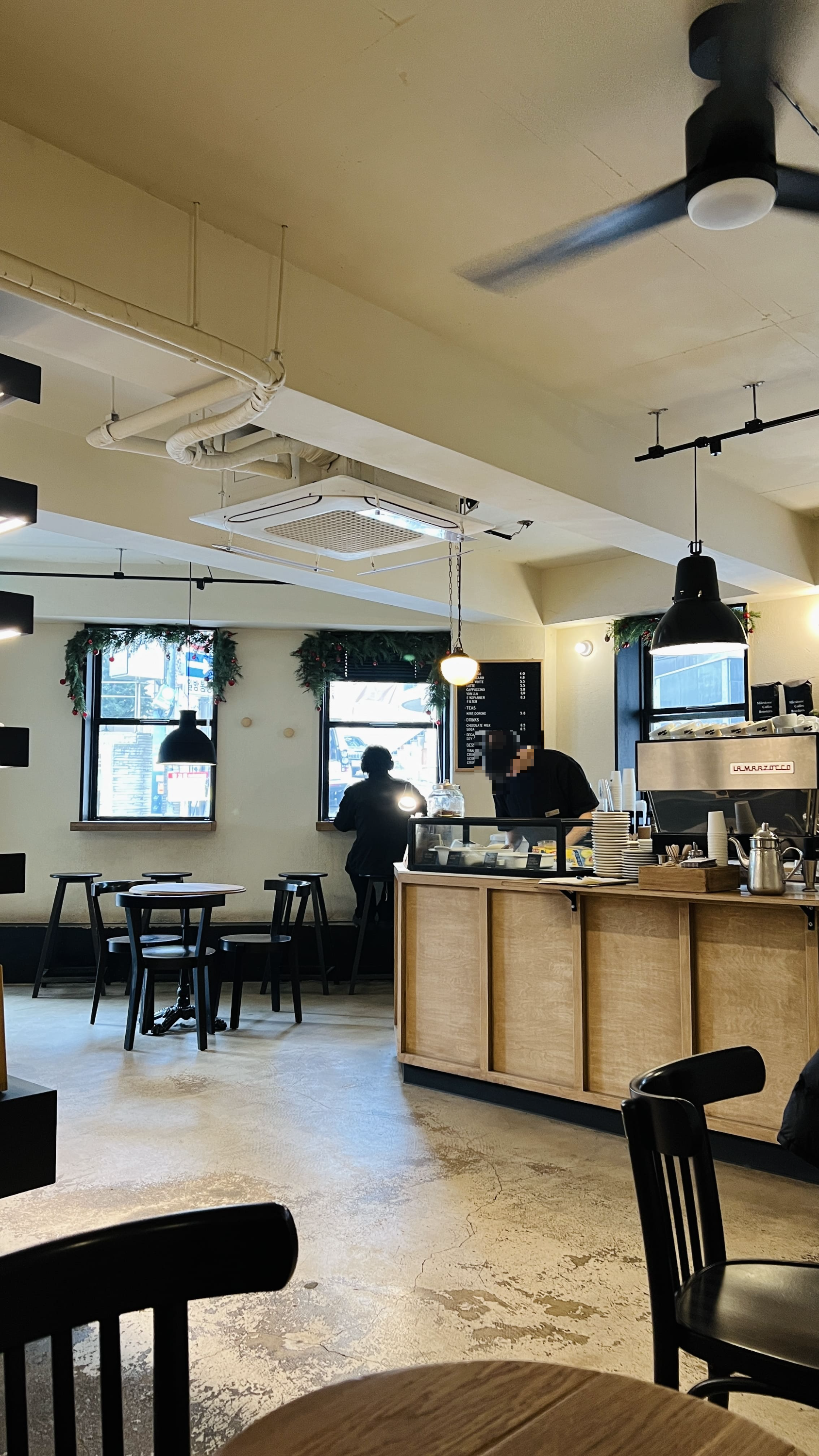 이태원-한남동-카페-추천-마일스톤