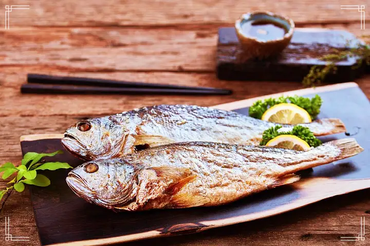 간장게장 보리굴비 솥밥 정식 40년 전통 노포 한정식 종로 인사동 맛집