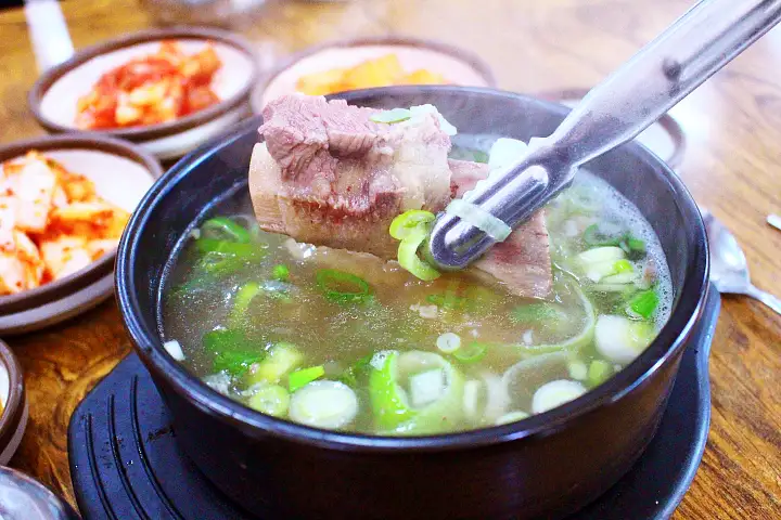 생방송오늘저녁 창원 안민동 매운 소갈비찜 백반 갈비탕 맛집 추천