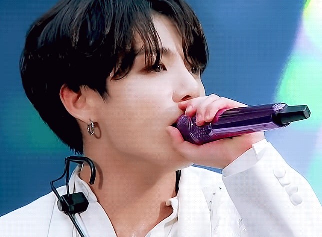 Jungkook 인터뷰 정리: 솔로 활동 계획과 마음가짐 공개