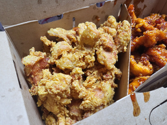 노랑통닭 아주대점-파닭 후라이드 반반순살 배달