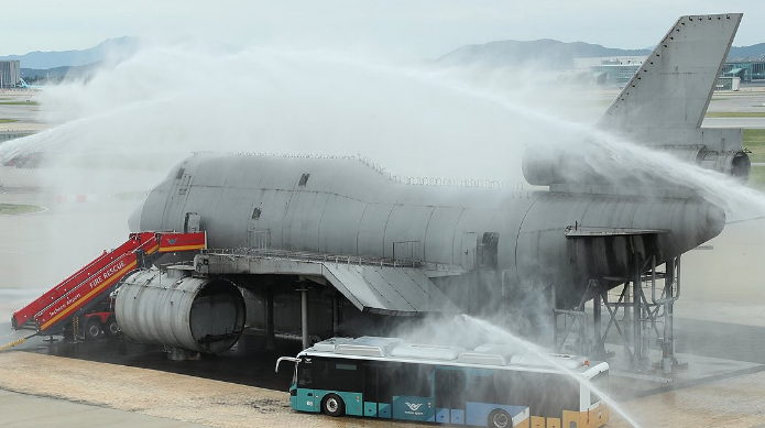 항공기 사고 훈련