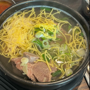 철원 고석정 꽃 축제 근처 맛집 평이담백뼈칼국수 철원점